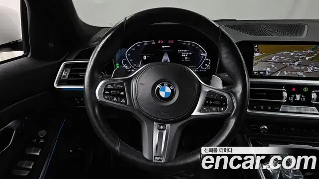 BMW 3 Series 2021 — Фото 12/20
