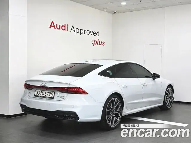 Audi A7 2025 — Фото 1/20