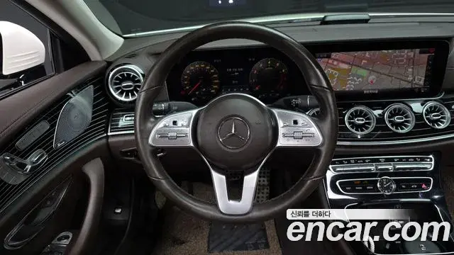 Mercedes-Benz CLS-Class 2019 — Photo 13/20