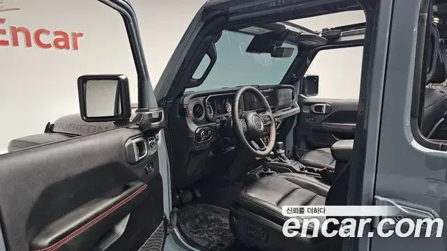 Jeep Wrangler 2024 — Фото 10/20