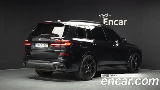 BMW X7 2025 — Фото 2/20