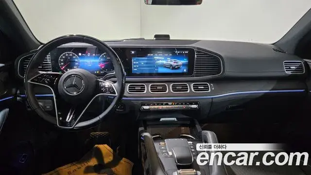 Mercedes-Benz GLE-Class 2026 — Фото 16/19
