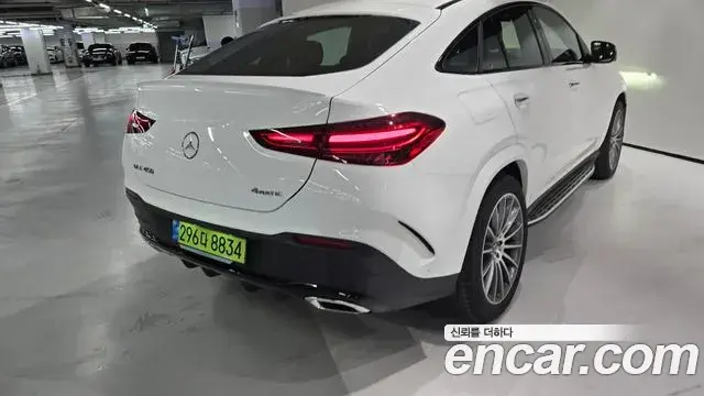 Mercedes-Benz GLE-Class 2026 — Фото 3/19