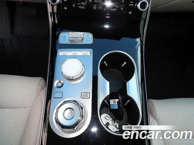 Genesis GV70 2026 — Şəkil 6/20