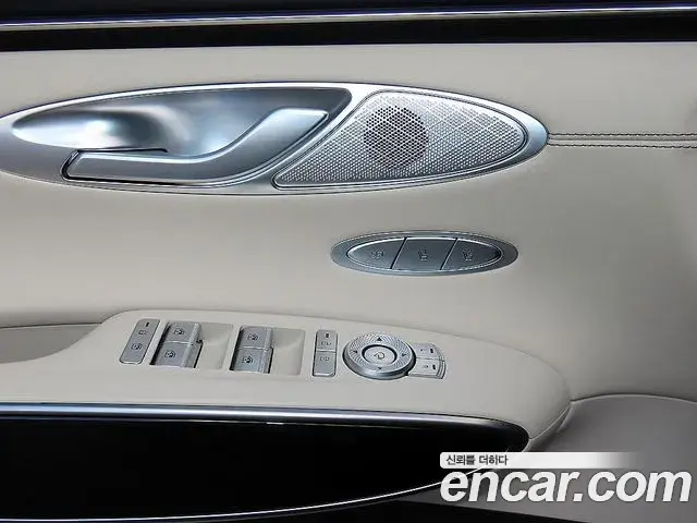 Genesis GV70 2026 — Şəkil 14/20