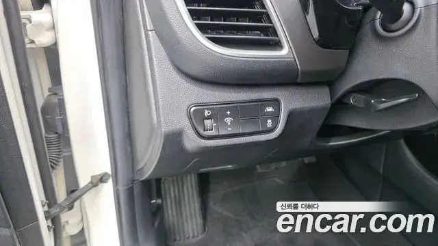 Kia Seltos 2021 — Şəkil 11/20