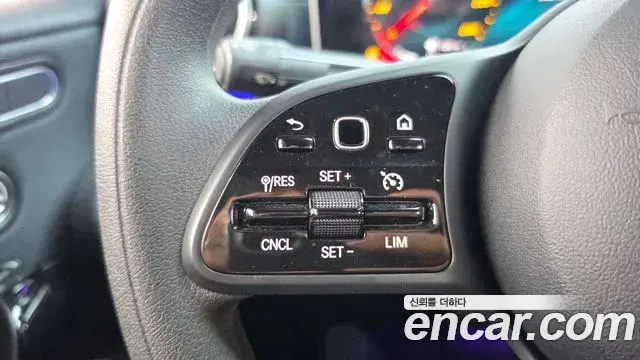 Mercedes-Benz A-Class 2020 — Фото 16/20