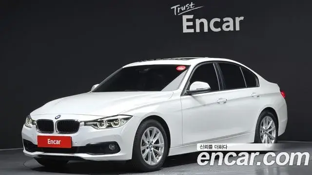 BMW 3 Series 2018 — Фото 10/20