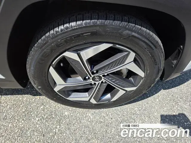 Hyundai The New Tucson 2022 — Фото 17/20