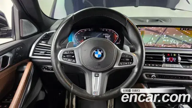 BMW X6 2021 — Фото 13/20