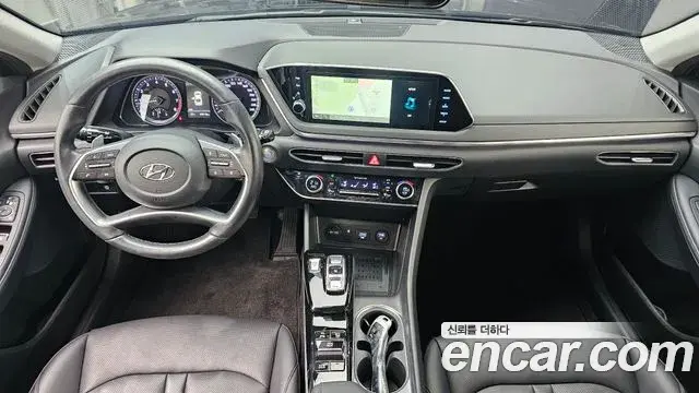 Hyundai Sonata 2021 — Фото 7/20