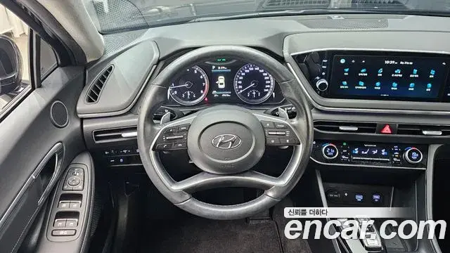Hyundai Sonata 2021 — Фото 13/20