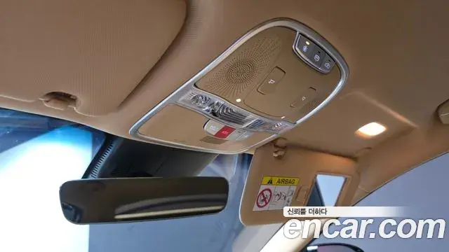 Kia The K9 2022 — Photo 26/32