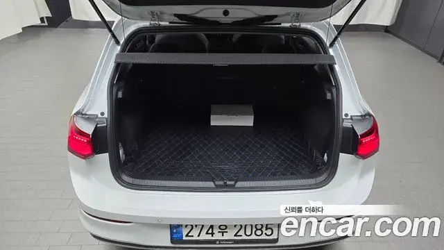 Volkswagen Golf 2022 — Şəkil 6/32
