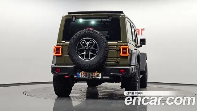 Jeep Wrangler 2025 — Фото 4/20