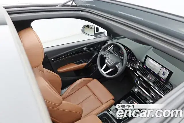 Audi Q5 2021 — Фото 11/20