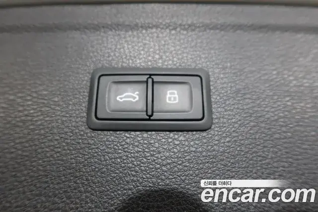 Audi Q5 2021 — Фото 19/20
