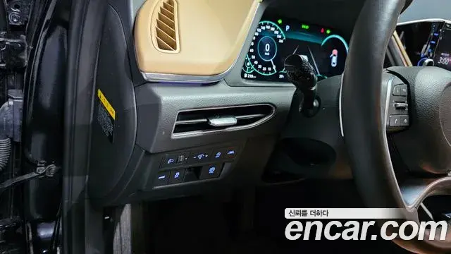 Hyundai Sonata 2019 — Фото 17/20