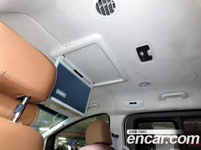 Hyundai Staria 2024 — Фото 14/20