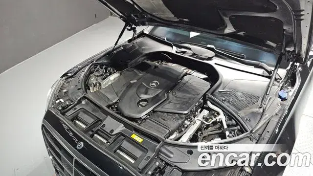 Mercedes-Benz S-Class 2021 — Фото 6/20
