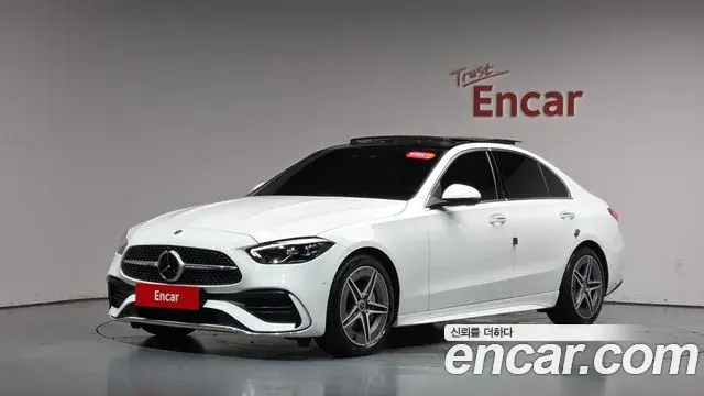 Mercedes-Benz C-Class 2026 — Фото 10/20