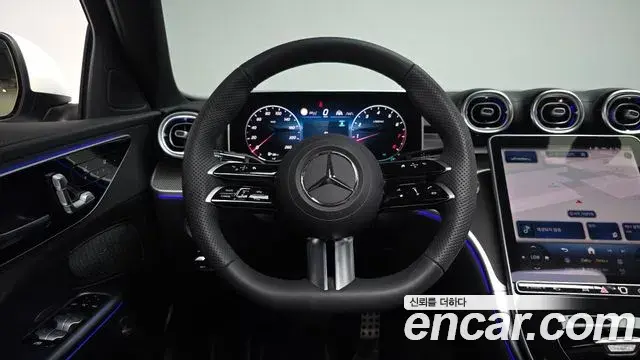Mercedes-Benz C-Class 2026 — Фото 14/20