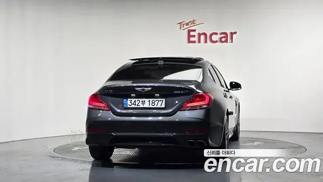 Genesis G70 2018 — Photo 18/20