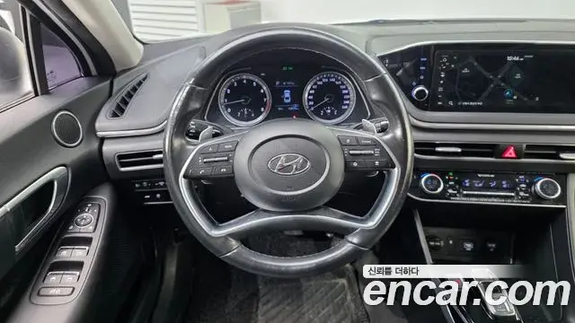 Hyundai Sonata 2019 — Фото 13/20