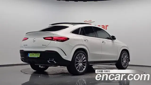 Mercedes-Benz GLE-Class 2026 — Фото 2/20