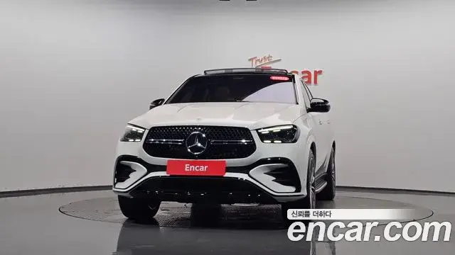 Mercedes-Benz GLE-Class 2026 — Фото 3/20