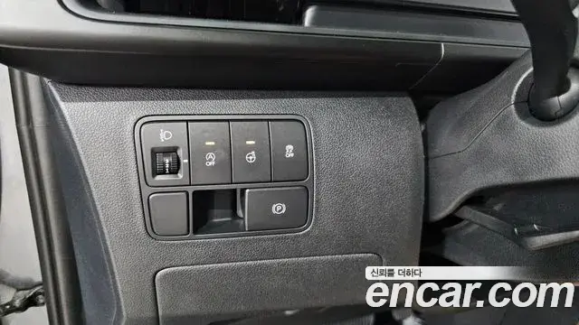 Hyundai Staria 2022 — Фото 15/20