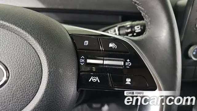 Hyundai Staria 2022 — Фото 18/20