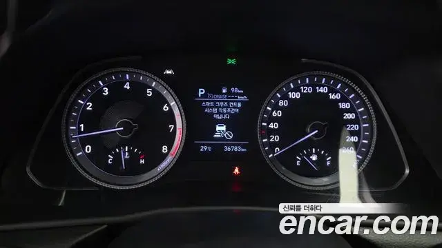 Hyundai Sonata 2019 — Фото 8/20