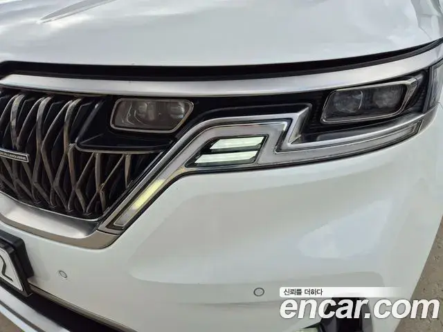 Kia Carnival 2023 — Фото 11/20