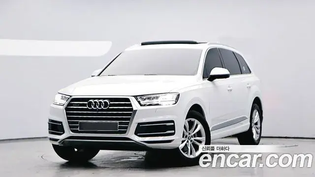 Audi Q7 2019 — Фото 19/19