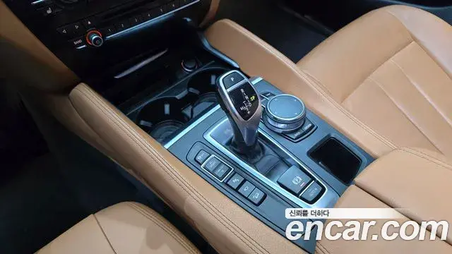 BMW X6 2018 — Фото 9/20