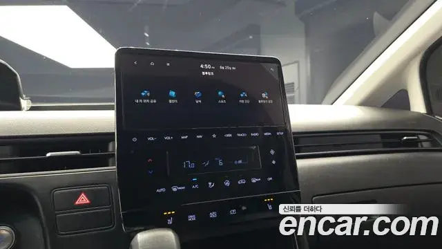 Hyundai Staria 2022 — Фото 18/20