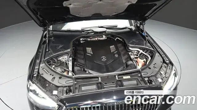 Mercedes-Benz S-Class 2023 — Фото 6/20