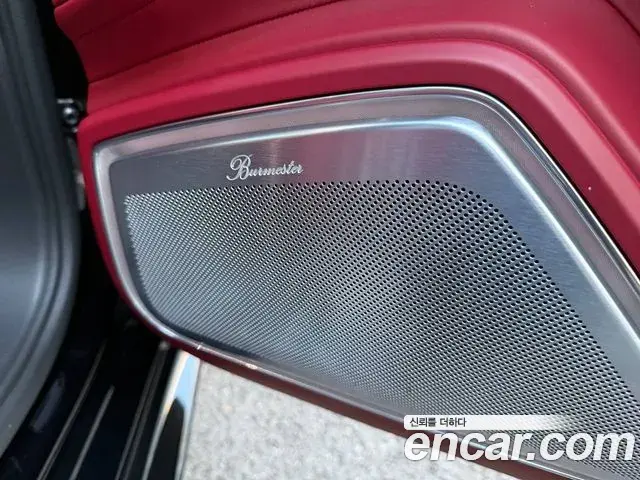 Porsche Panamera 2019 — Фото 10/11