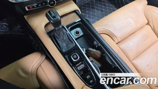 Volvo S90 2019 — ფოტო 24/39