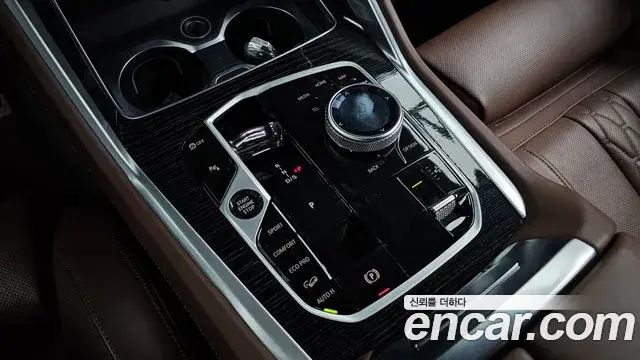 BMW X6 2025 — Фото 9/20