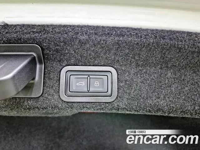 Audi A6 2023 — Фото 13/20