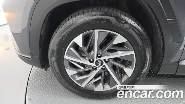 Hyundai The New Tucson 2022 — Фото 5/20