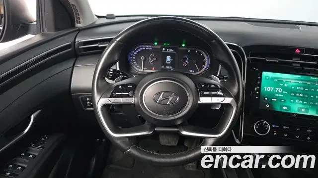 Hyundai The New Tucson 2022 — Фото 13/20