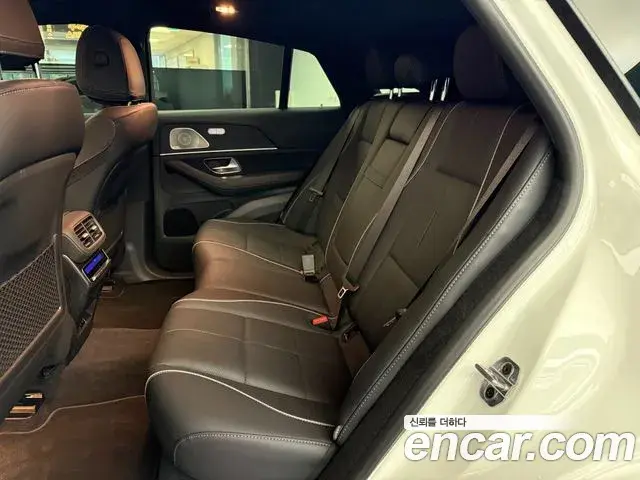 Mercedes-Benz GLE-Class 2026 — Фото 11/18