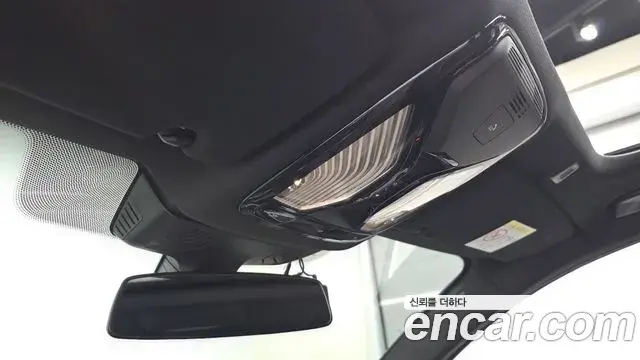 BMW 5 Series 2021 — Фото 18/20