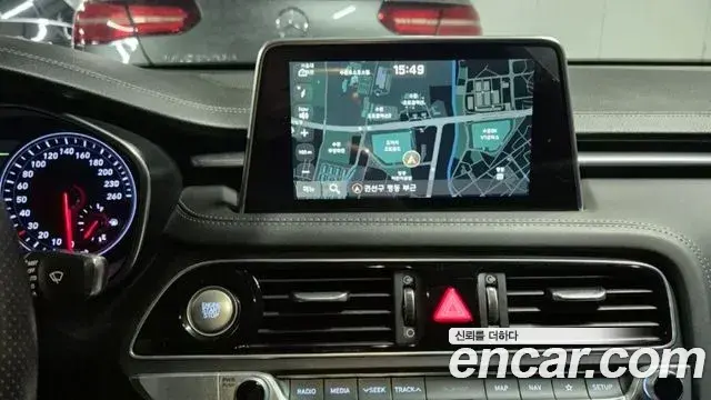 Genesis G70 2018 — ფოტო 15/20