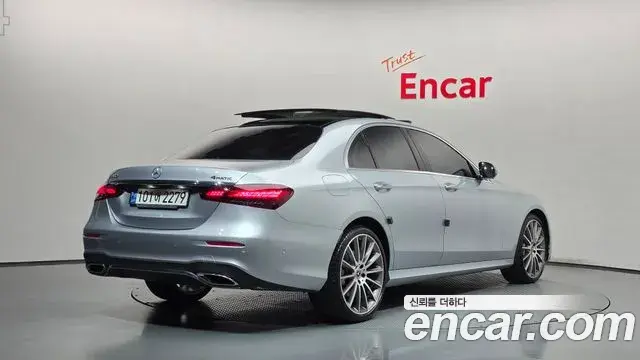 Mercedes-Benz E-Class 2022 — Фото 2/20
