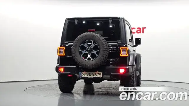 Jeep Wrangler 2022 — Фото 4/20