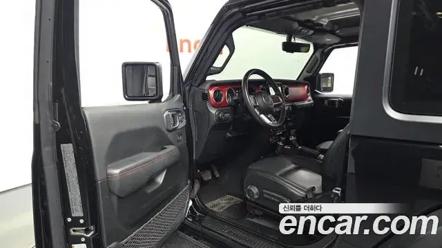 Jeep Wrangler 2022 — Фото 10/20
